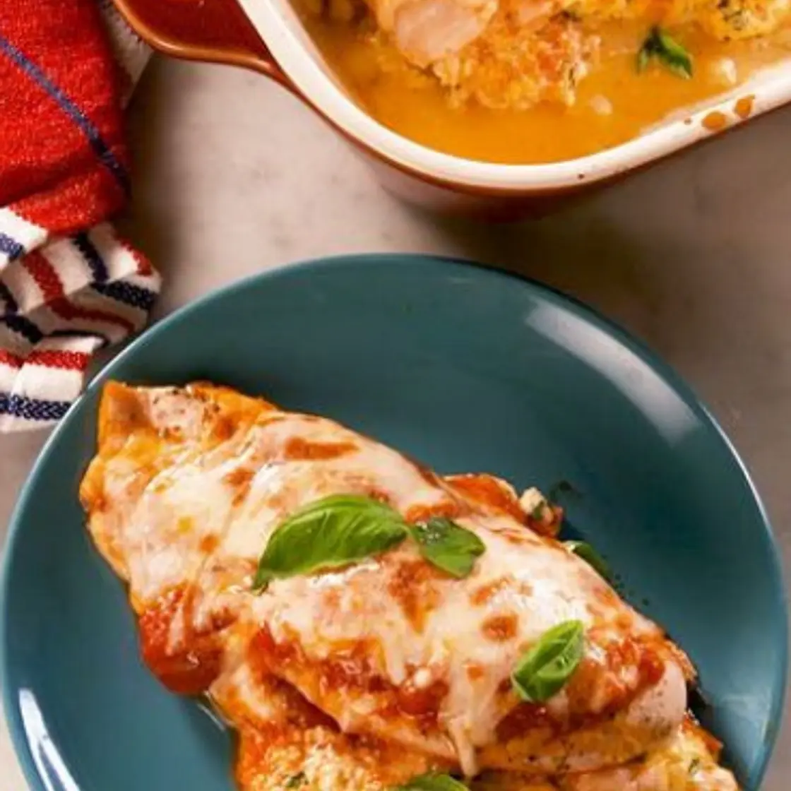 The Keto Guide - Lasagna Stuffed Chicken
