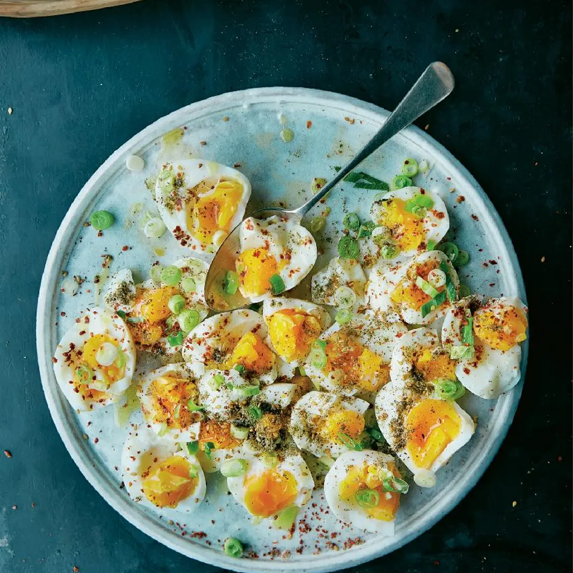 Hassan’s easy eggs with za’atar and lemon