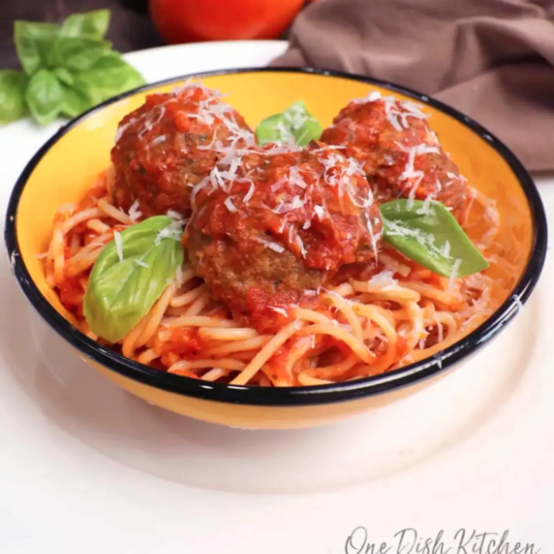 Easy Spaghetti and Meatballs For One