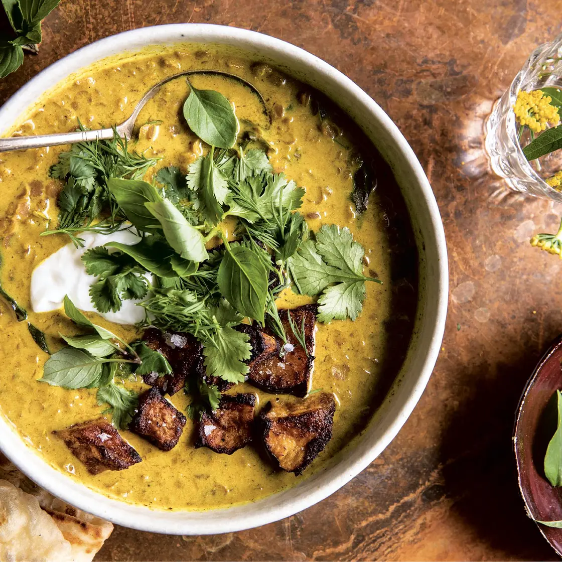 spiced lentil soup with curried acorn squash