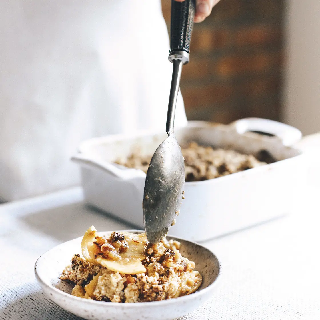 APPLE + MISO + DATE CRISP