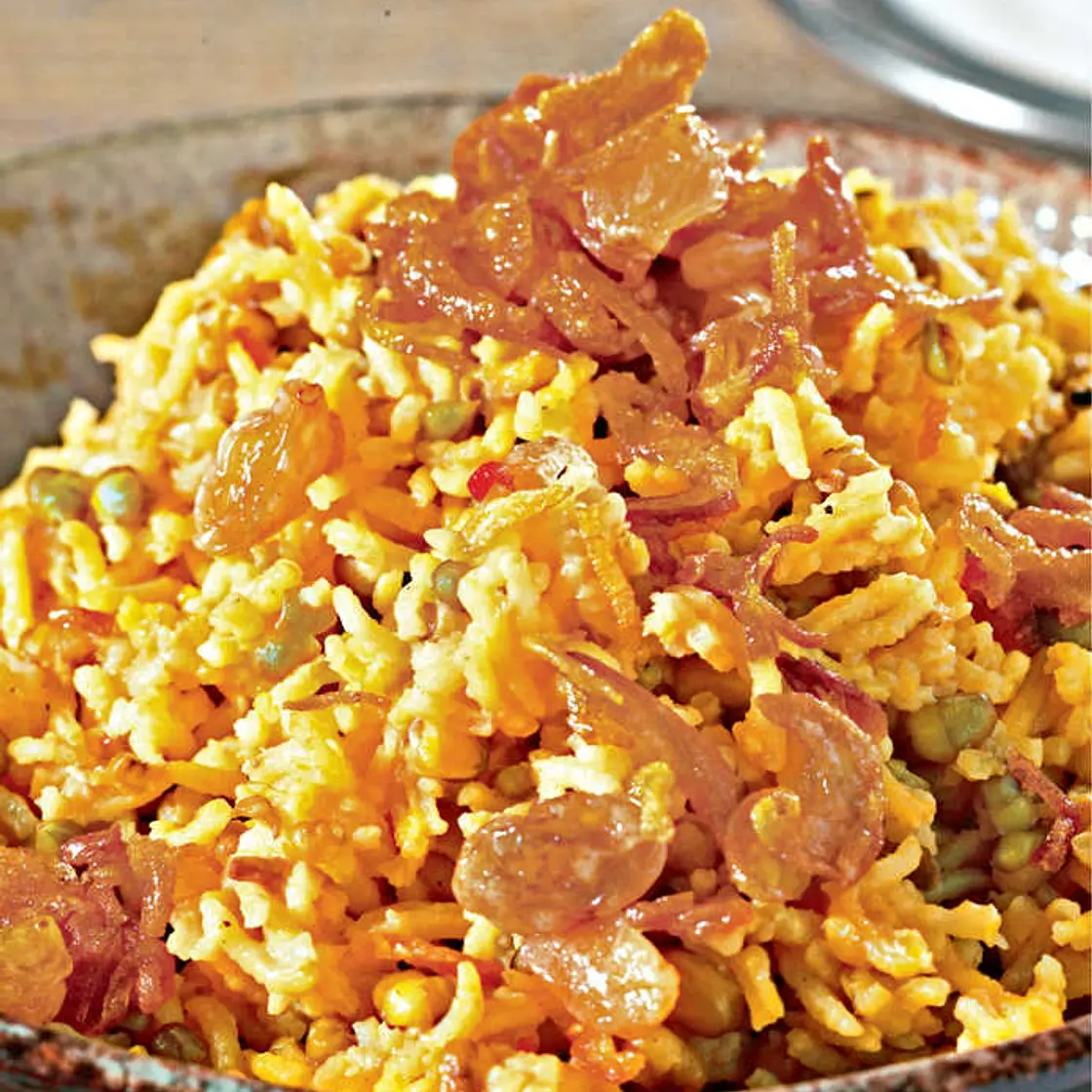 MUSHY RICE WITH MUNG BEANS