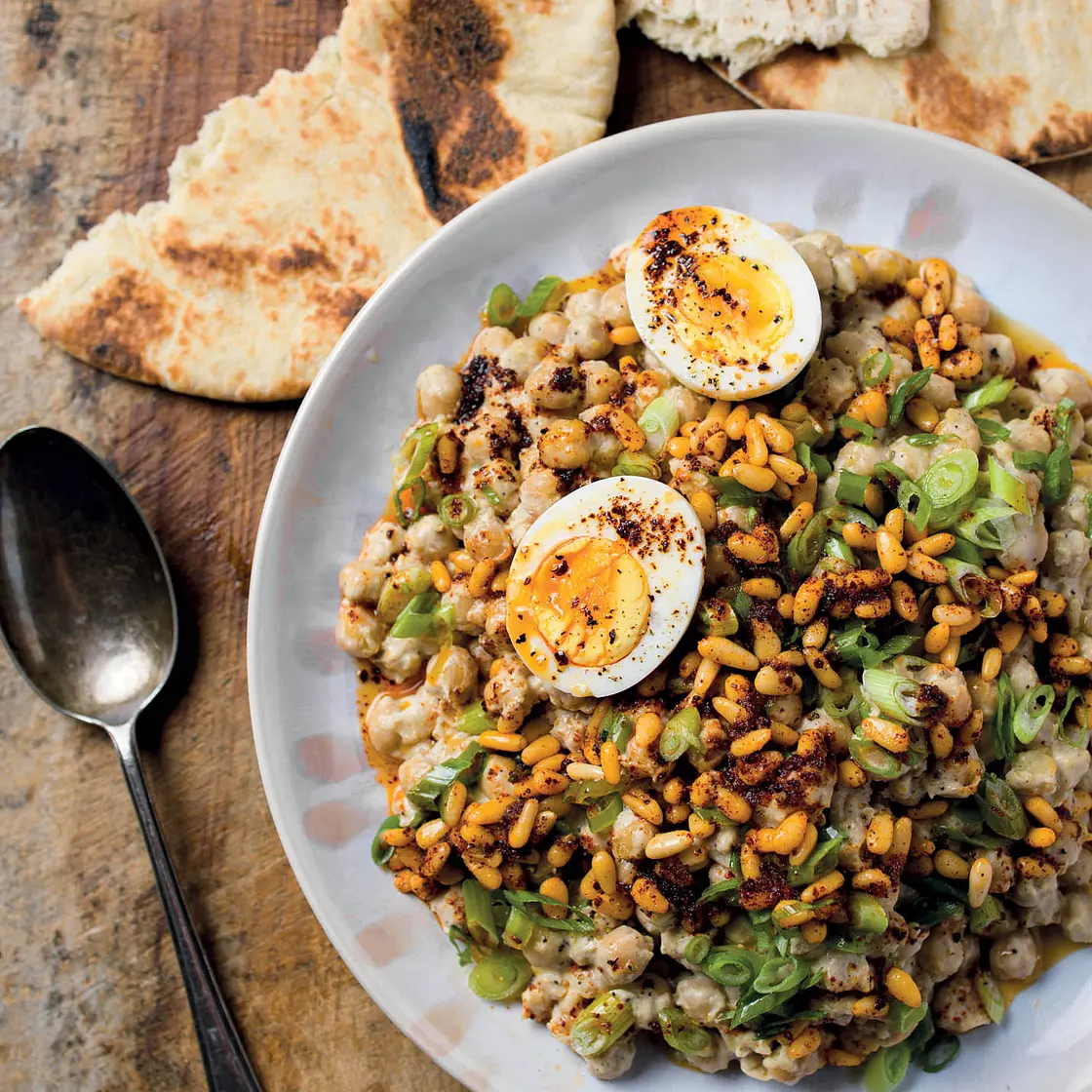 Quick Hummus Masabacha