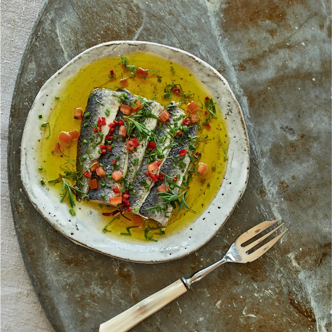 MARINATED HERRINGS IN VINEGAR WITH SEA ROSEMARY