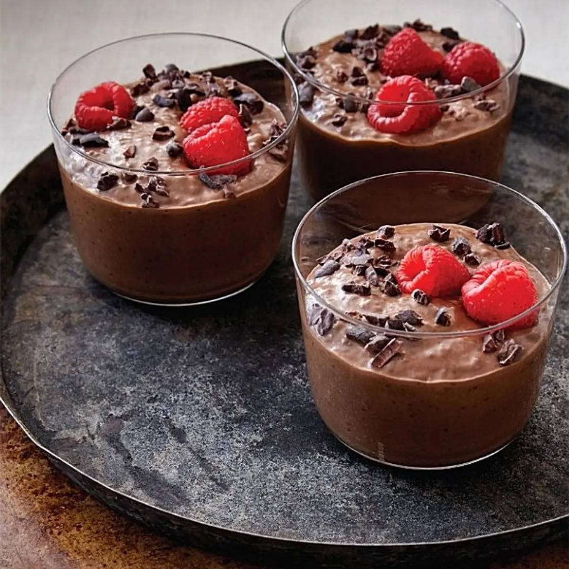 BERRY CHOCOLATE CHIA PUDDING