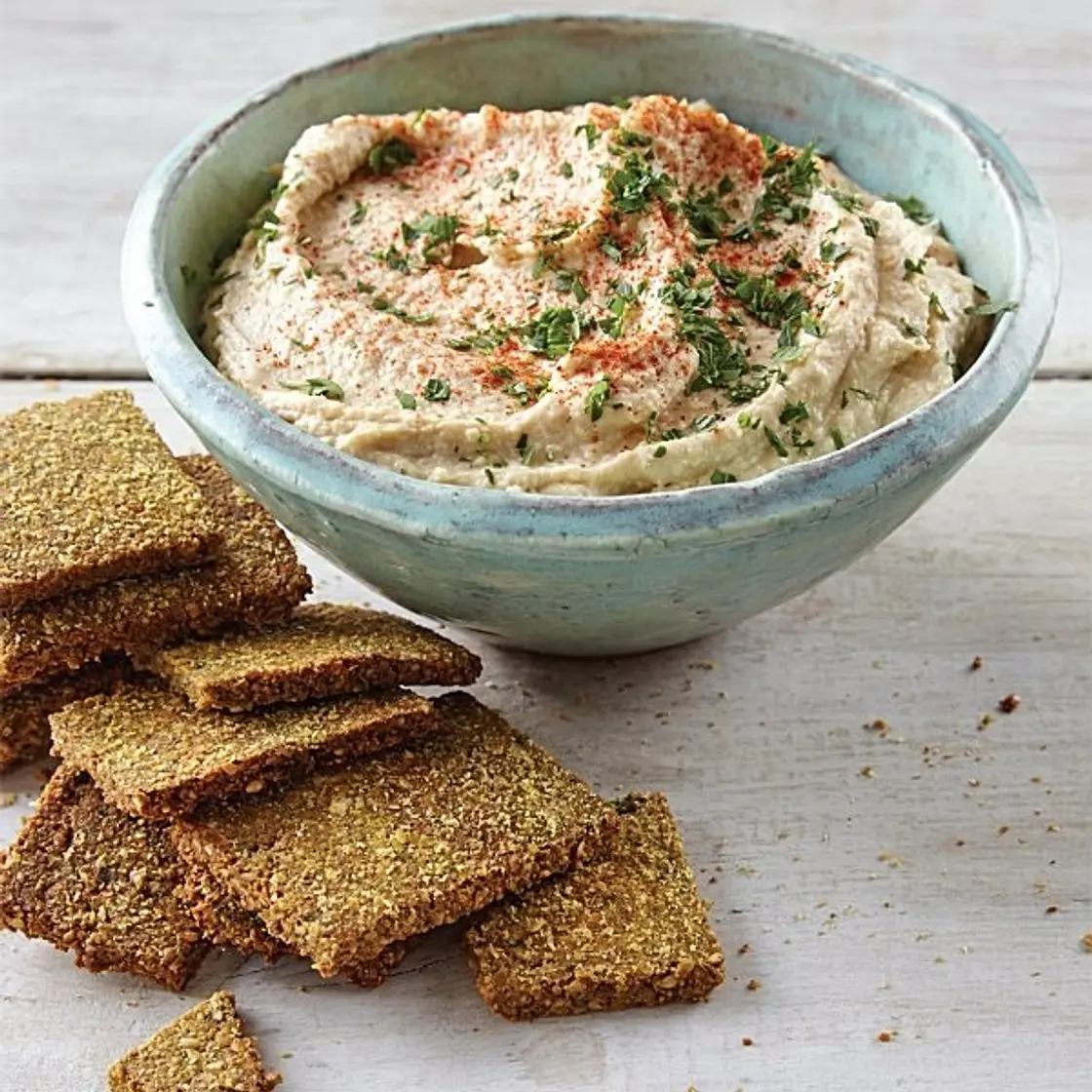 LEMONY HUMMUS