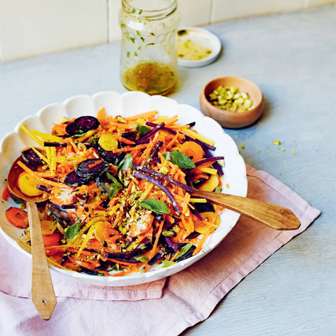 Carrot, orange and pistachio salad with za’atar and mint