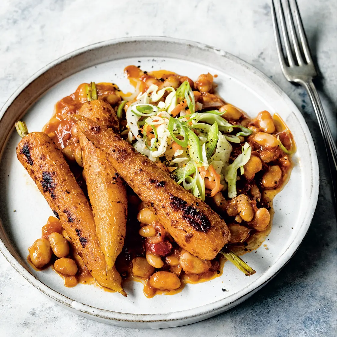 barbecue carrots with slow-cooked white beans