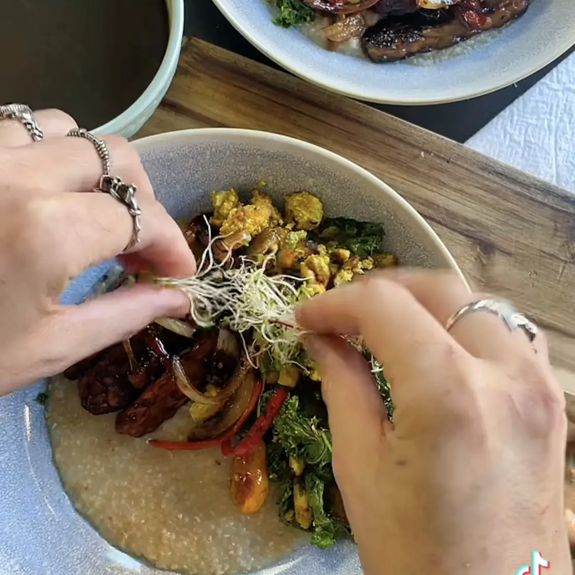 Creamy Vegan Grits