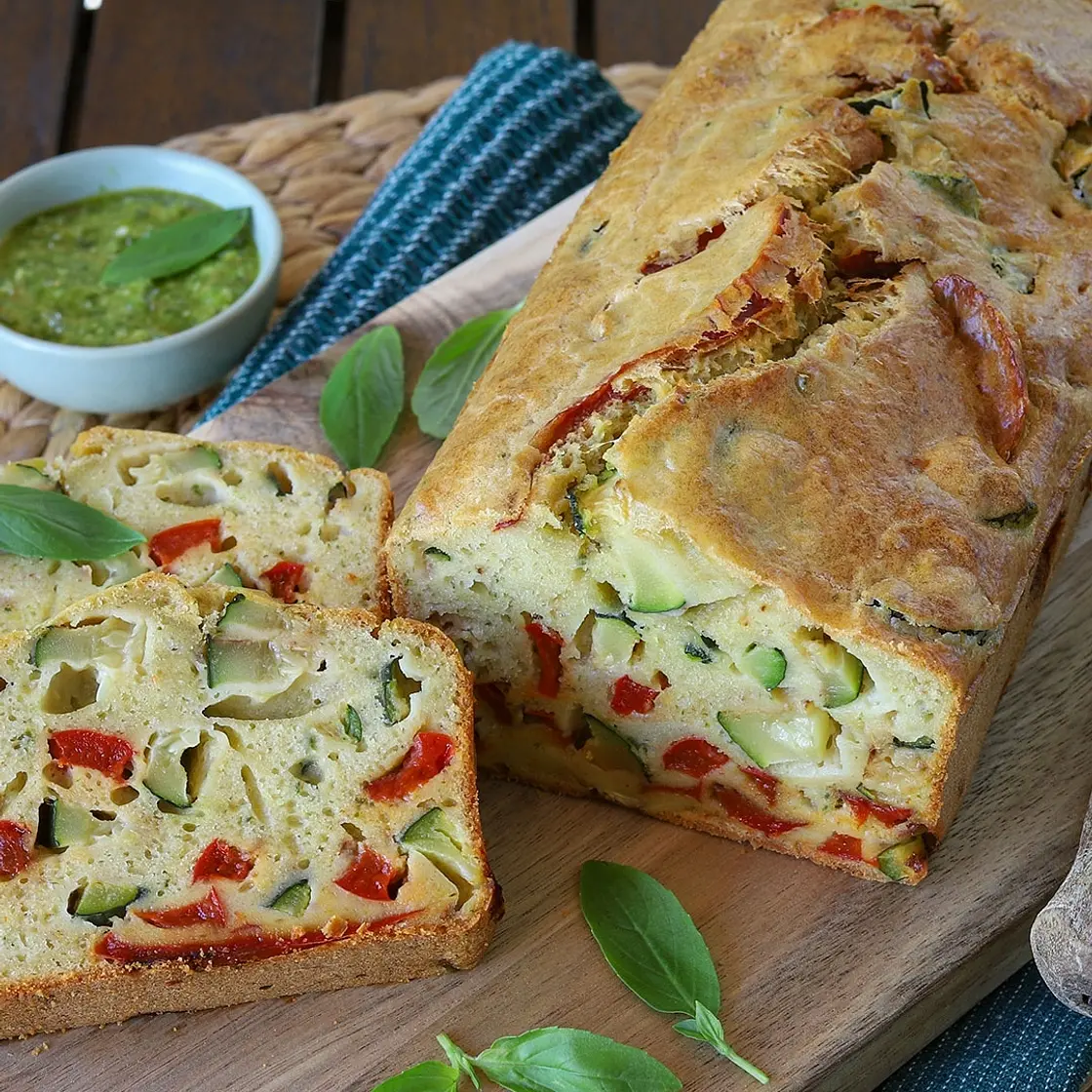Cake poivrons courgettes pesto