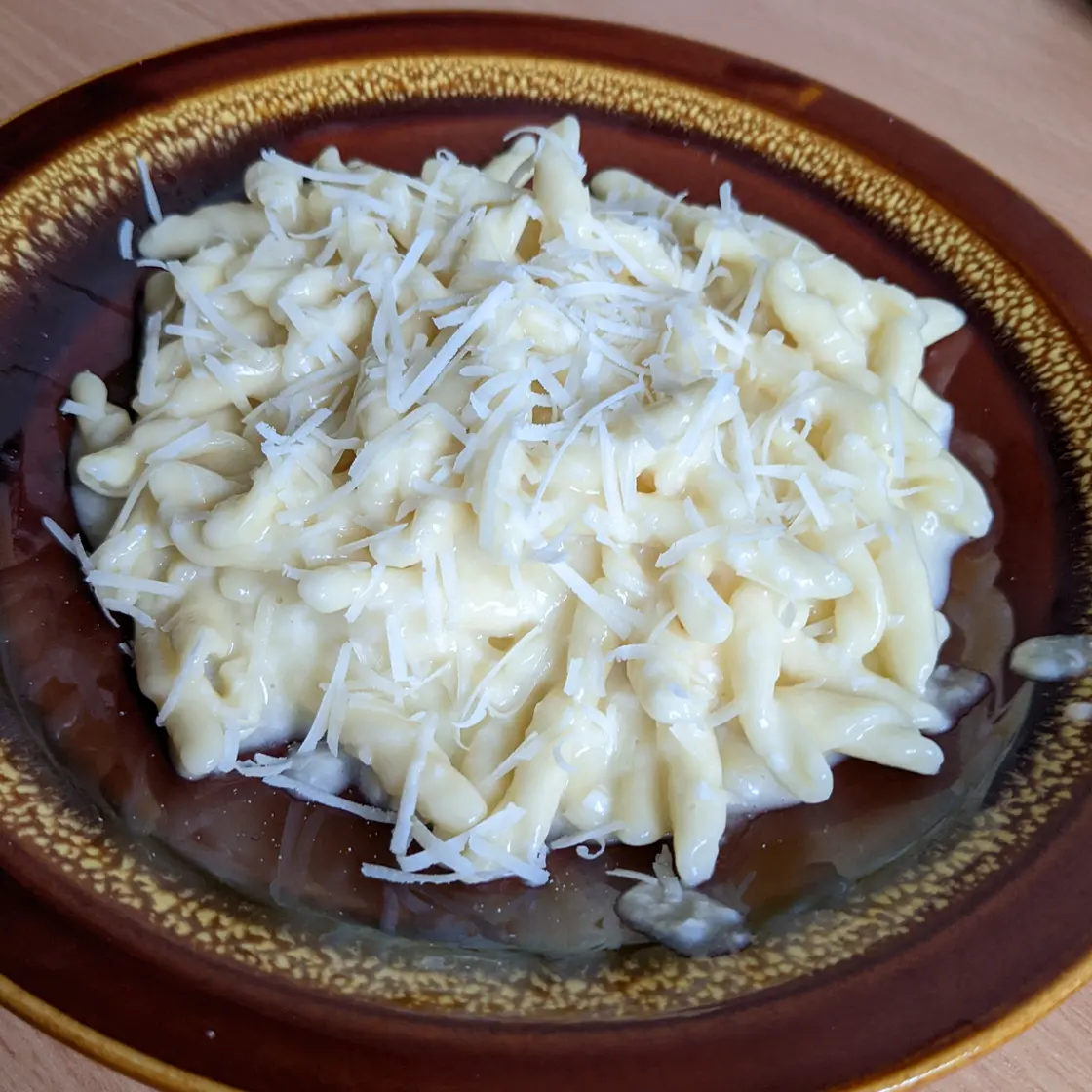 FETTUCCINE ALFREDO