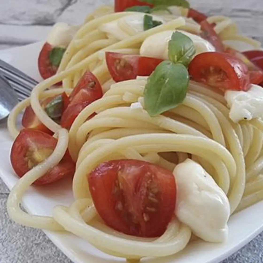 Mozzarella Pasta