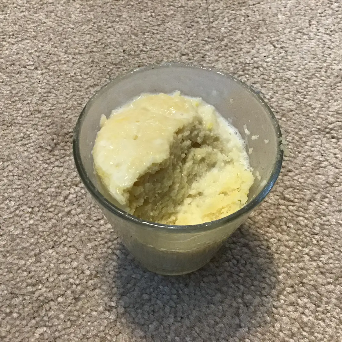 Keto Lemon Mug Cake