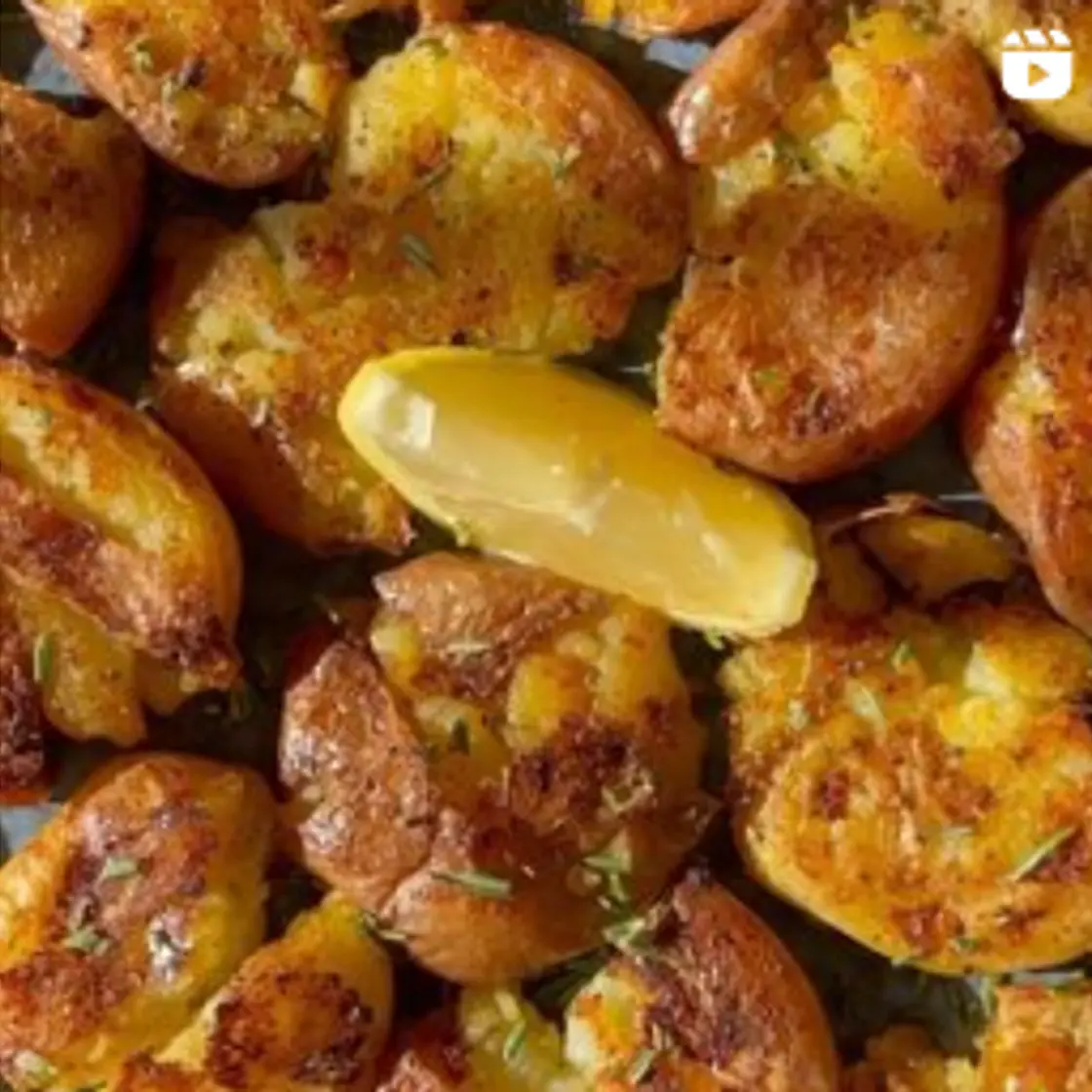 Crispy Lemon Rosemary Smashed Potatoes