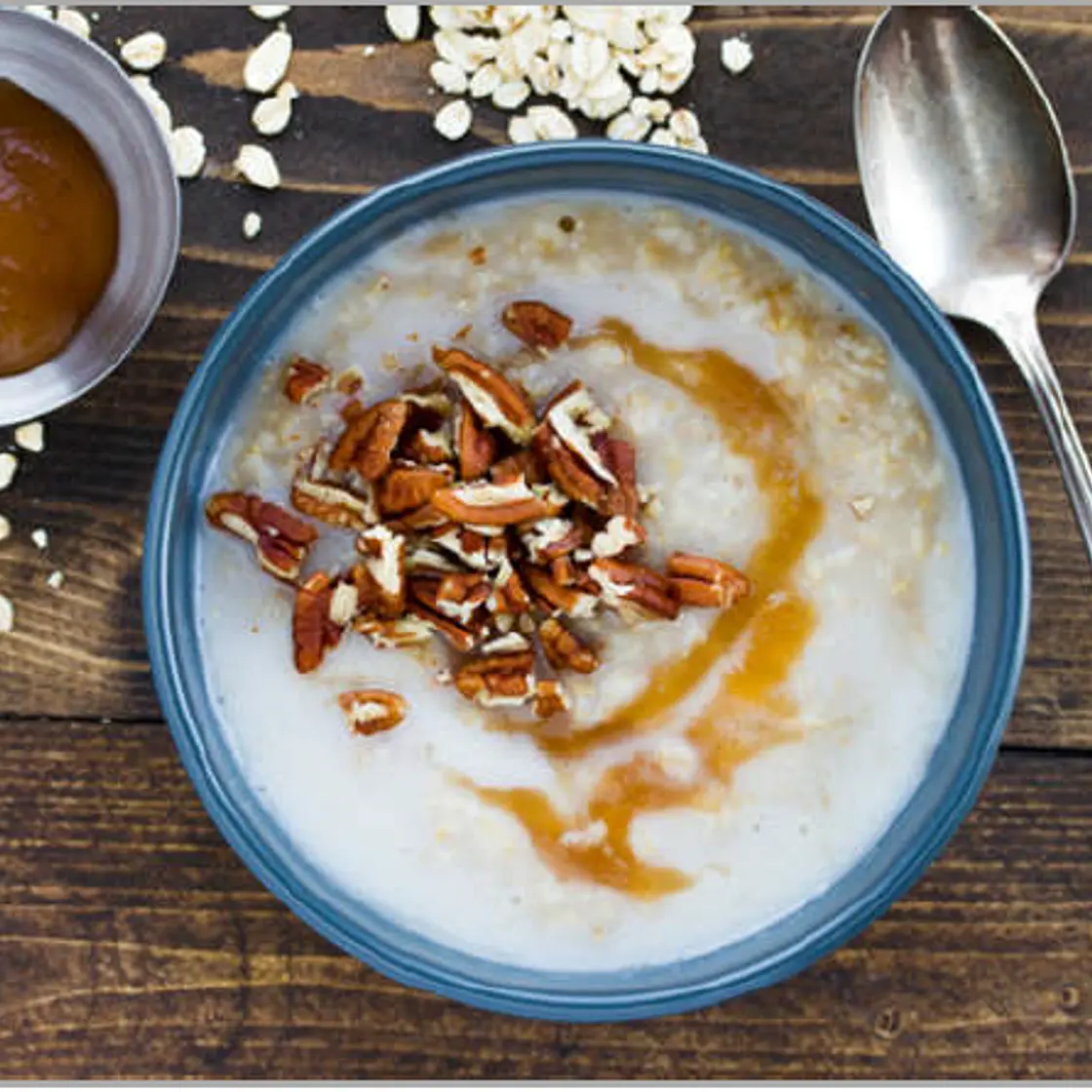 Apple butter oatmeal with pecan crunch (gluten-free)