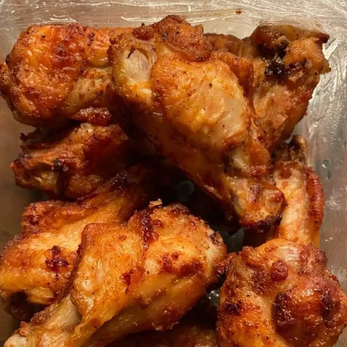 AIR FRYER CHICKEN WINGS