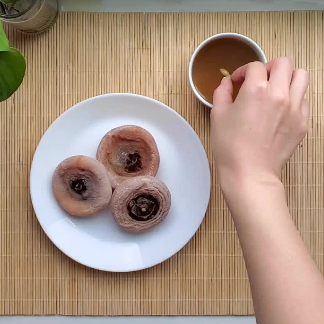 SooJung Gwa (Korean Traditional Ginger and Cinnamon Tea)