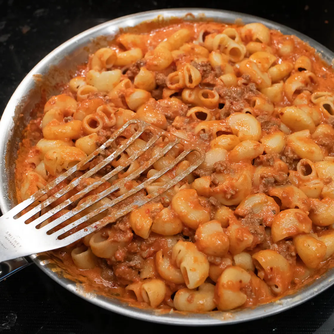 Creamy Tomato Pasta w/Beef