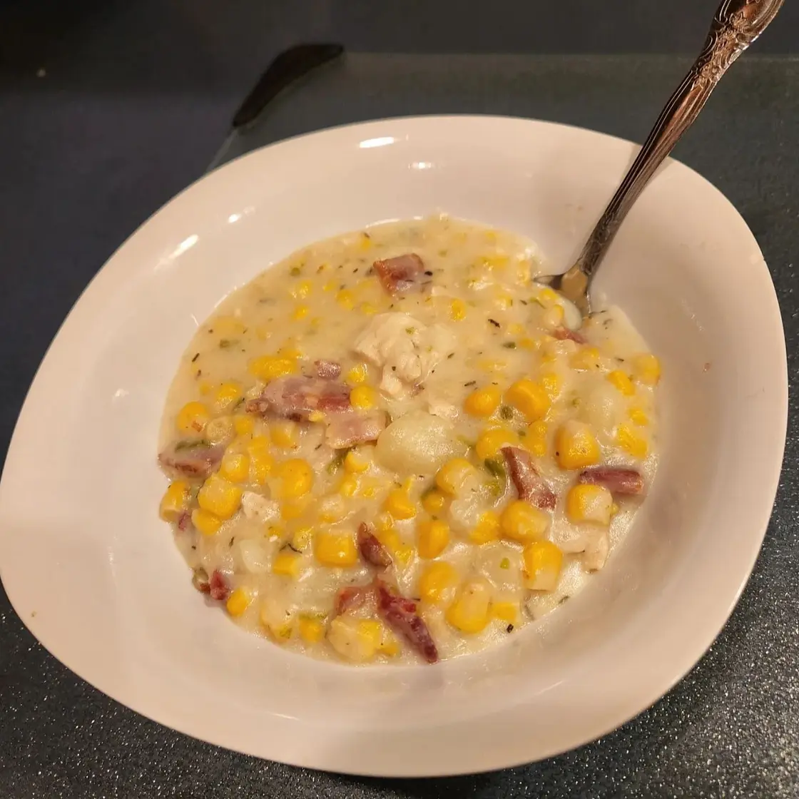 Instant Pot Chicken Potato Corn Chowder with Bacon (Pressure Cooker Recipe)