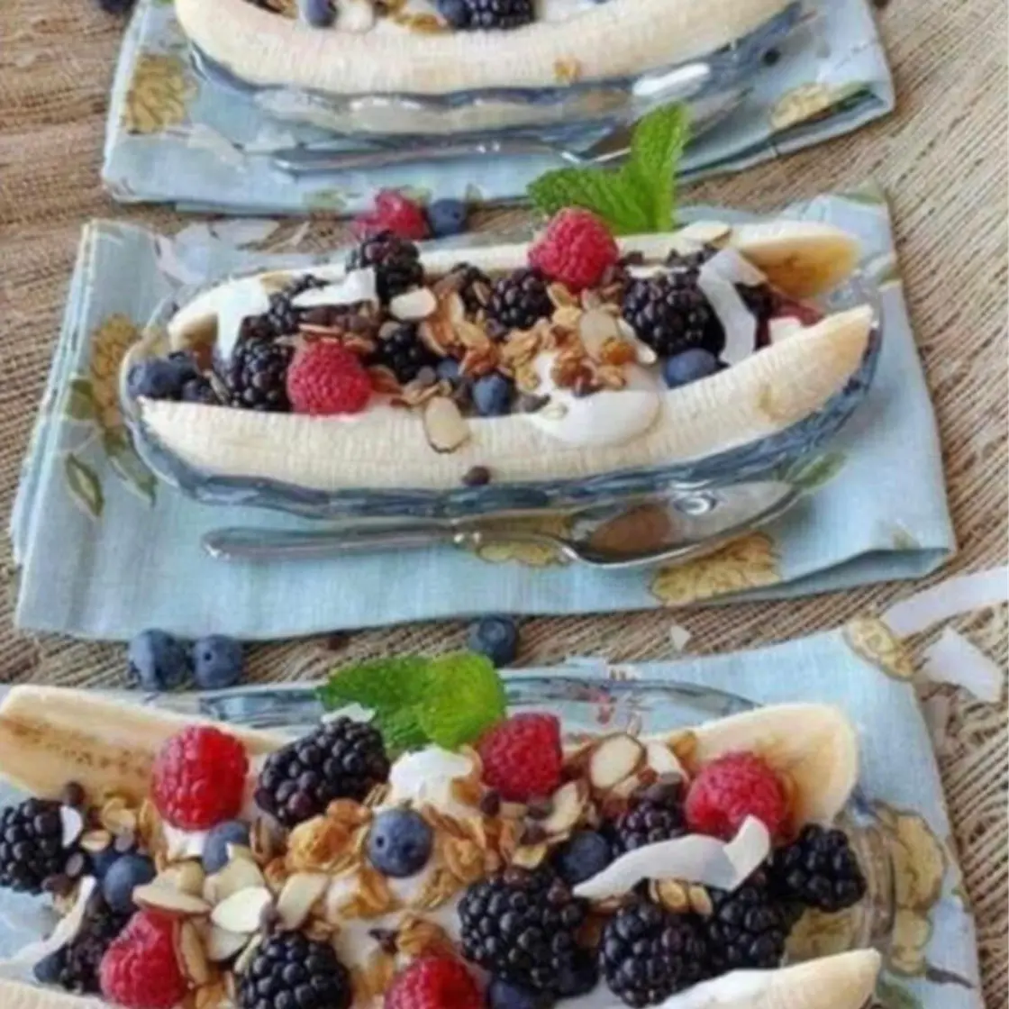 Berry Boats