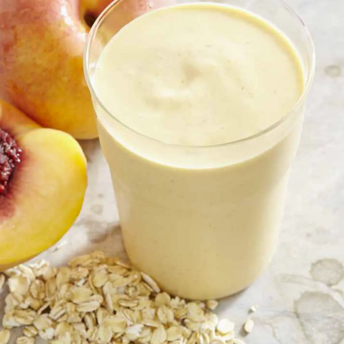 Peaches and Cream Oatmeal Smoothie
