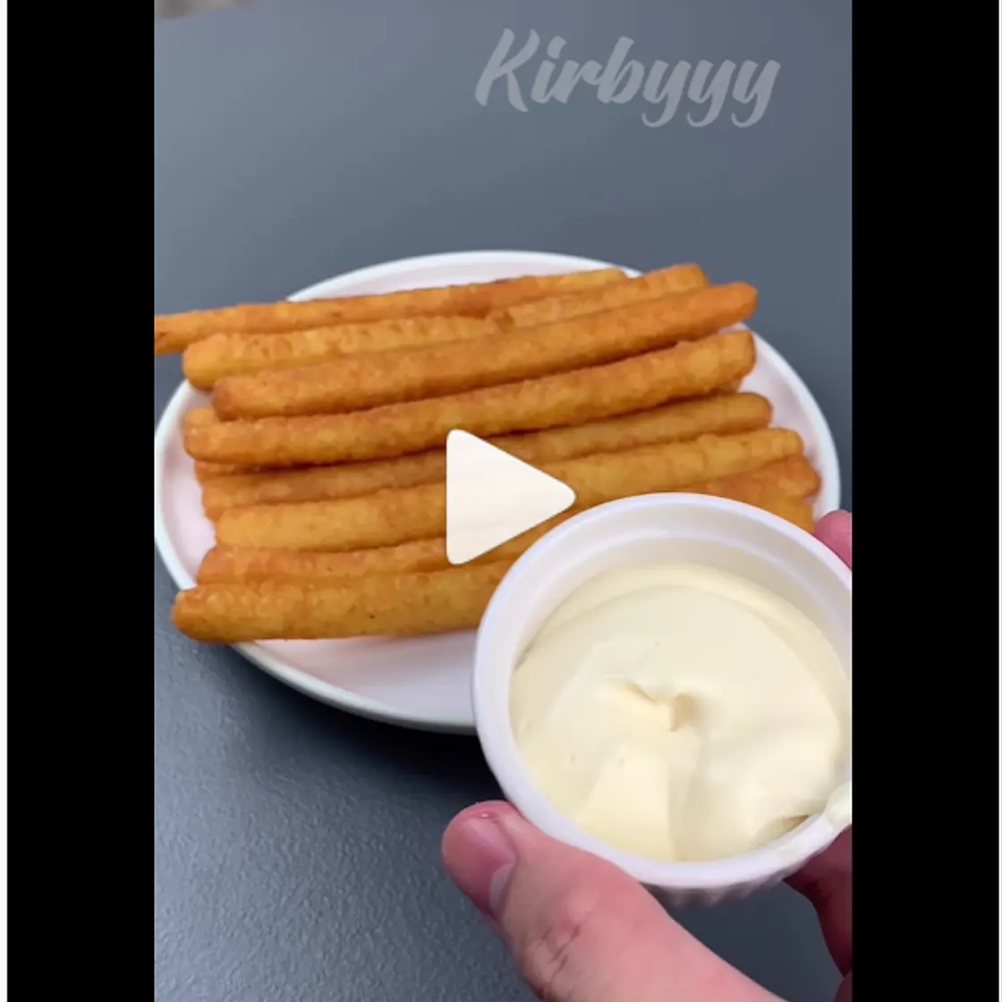 Long Potato Crunchy Fries