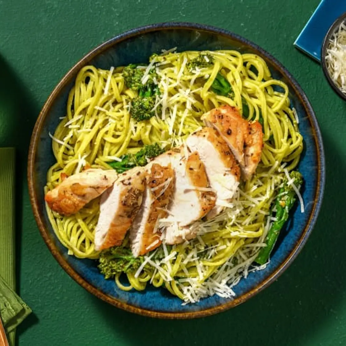 Creamy Chicken and Pesto Linguine