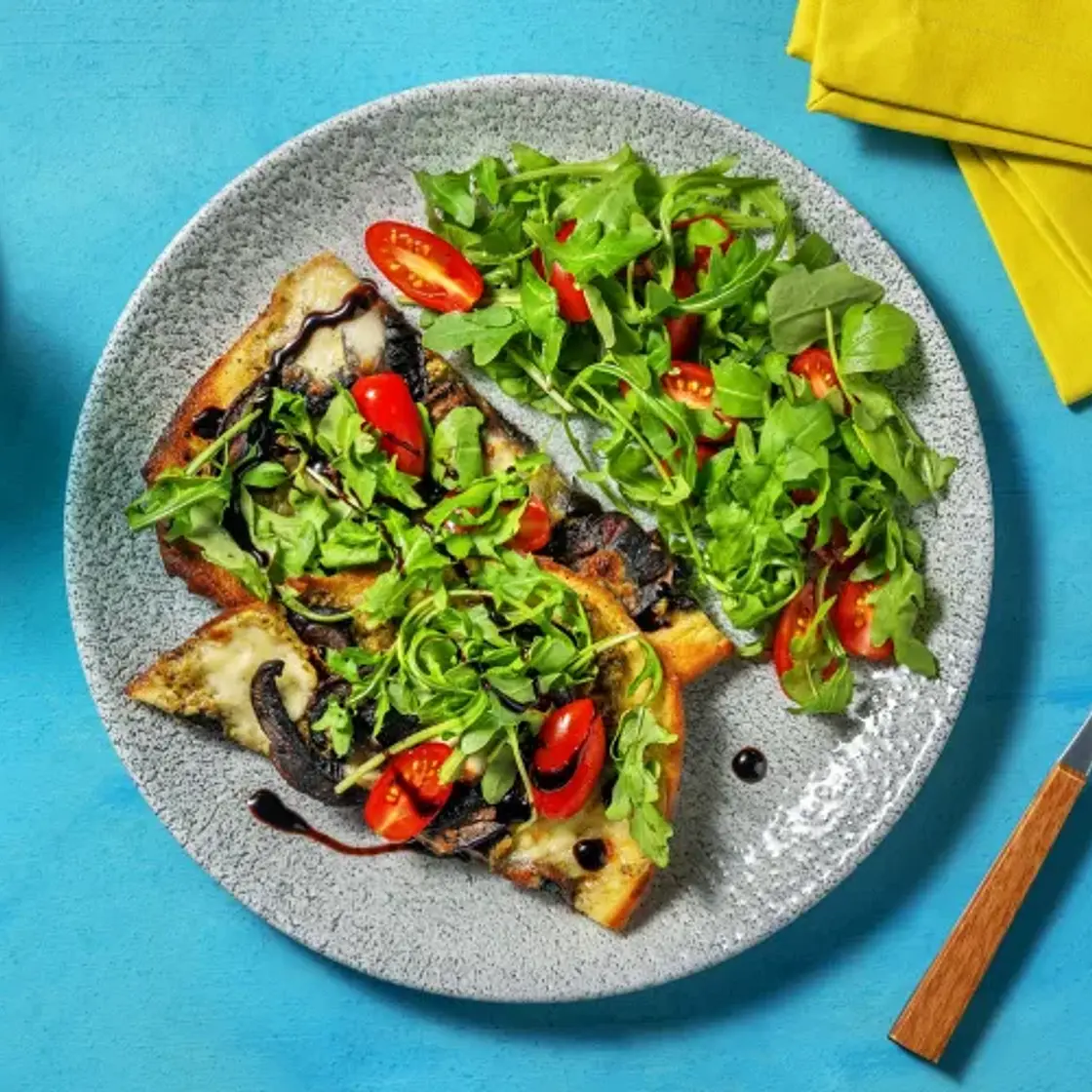 Garlic Portobello Mushroom Naanizza