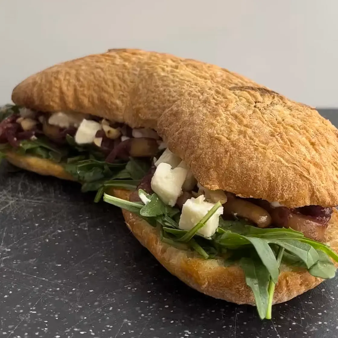 Feigen chutney Feta Sandwich