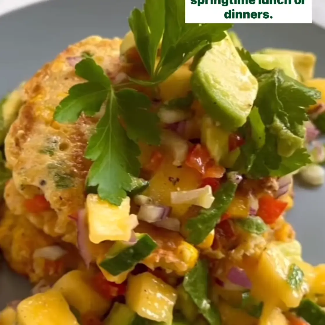 Wholesomebysarah: corn & red capsicum fritters with mango salsa
