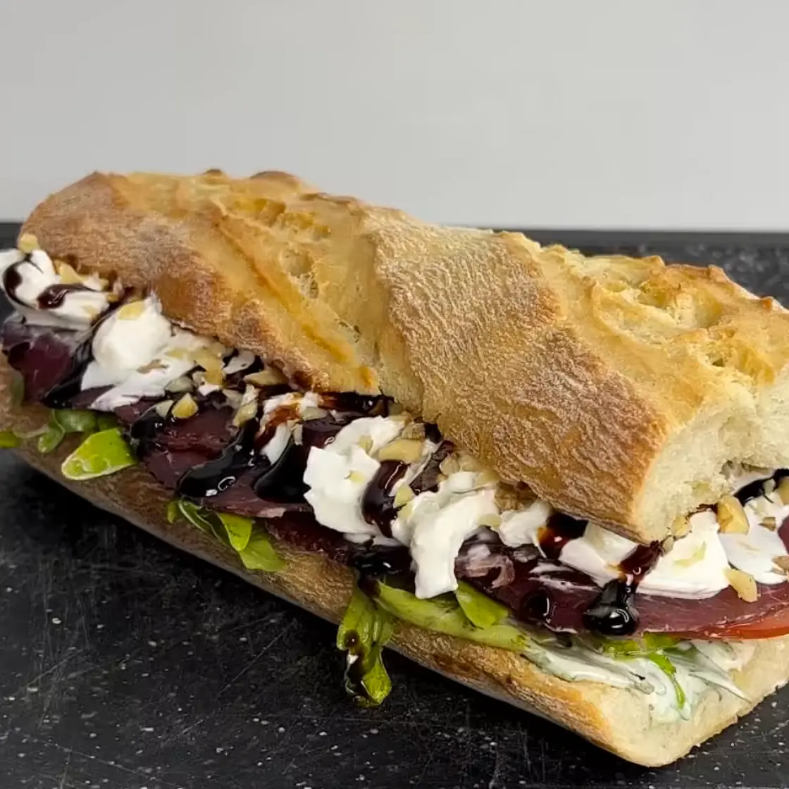 Das ultimative Bresaola Burrata Sandwich