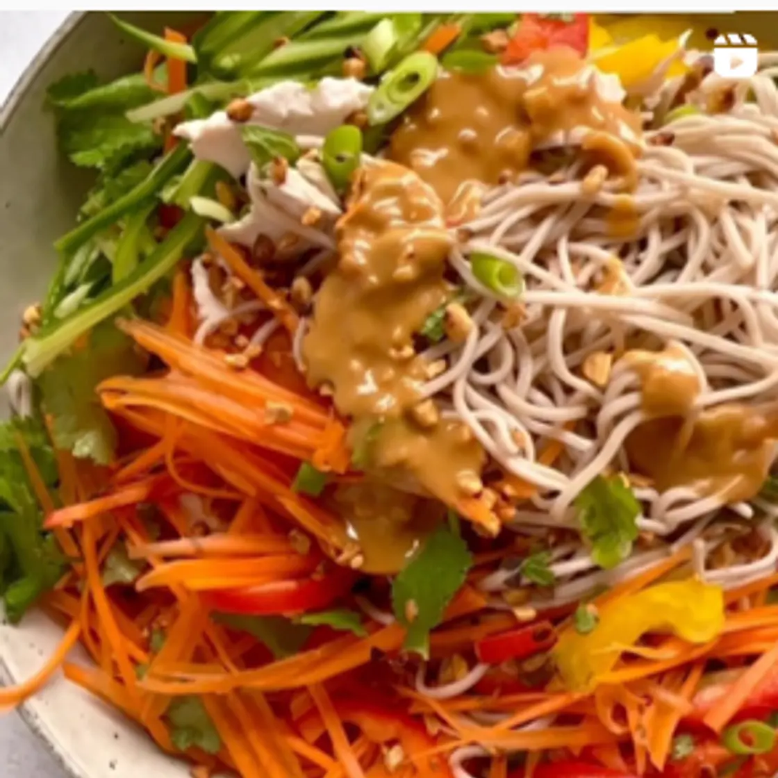 Peanut chicken noodle salad