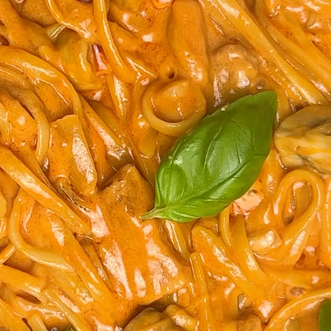 Quick & Creamy Bacon Pasta 🍝