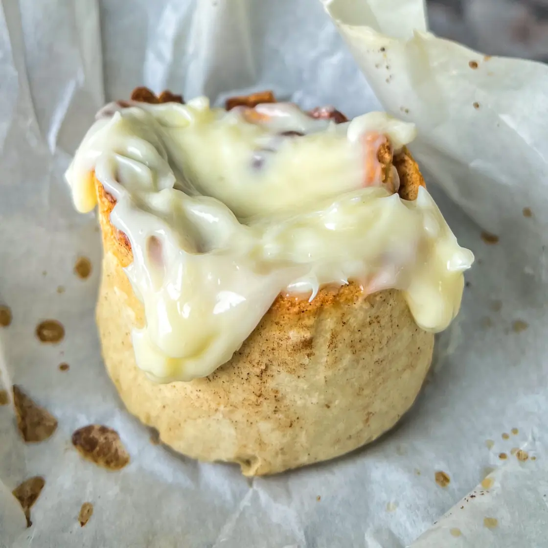 150 calorie cinnamon roll for one