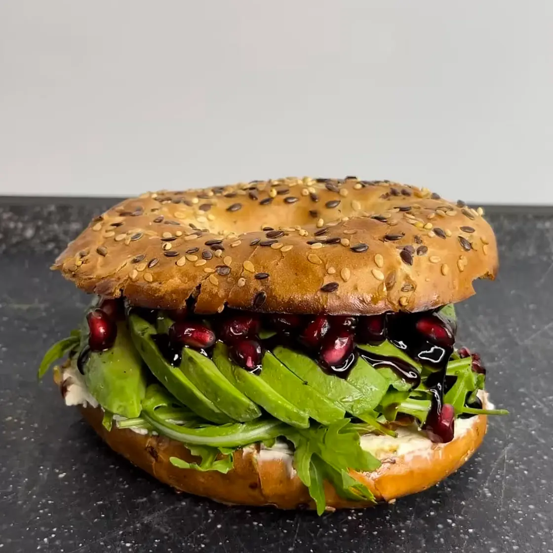 Next level Avocado Bagel