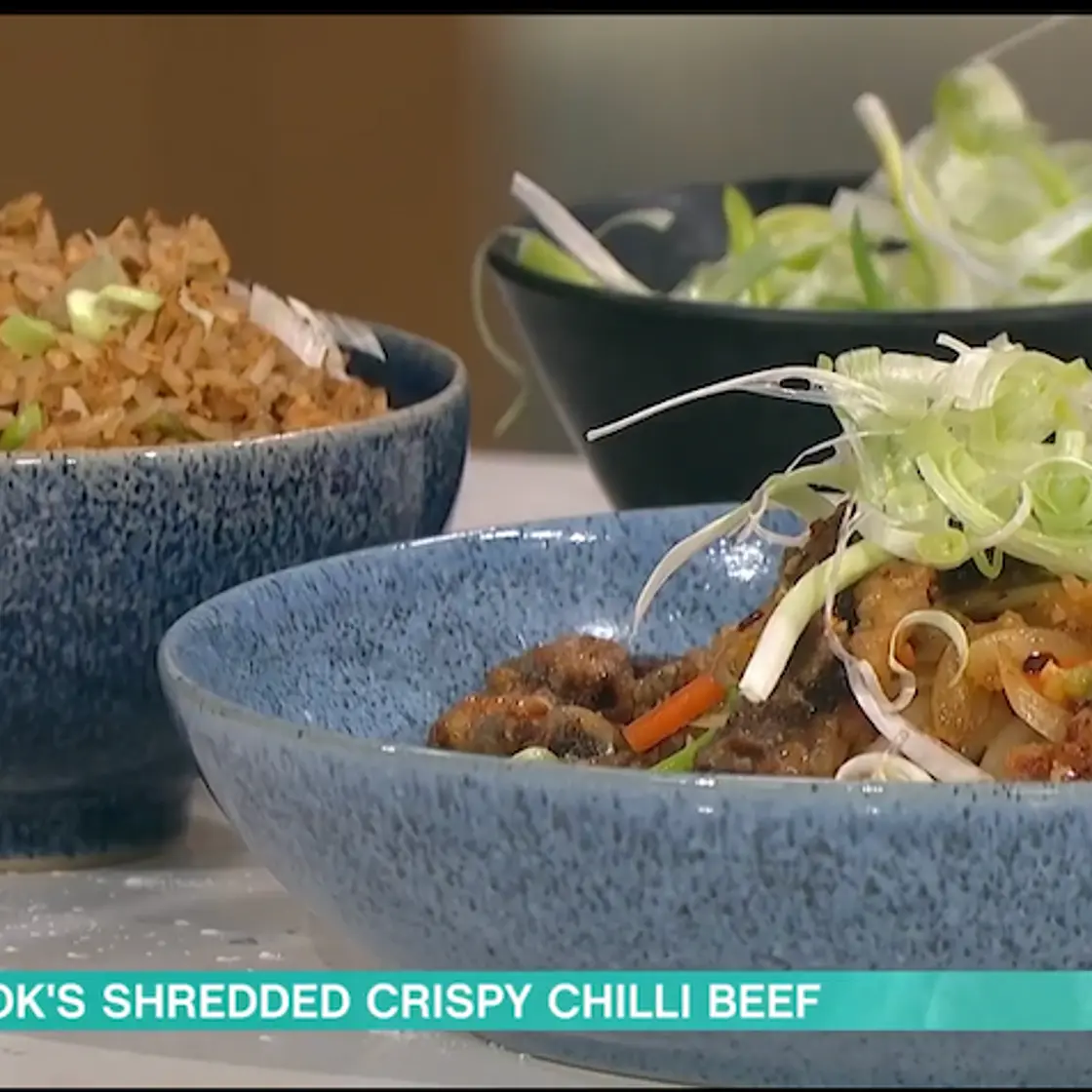Gok Wan's shredded crispy chilli beef