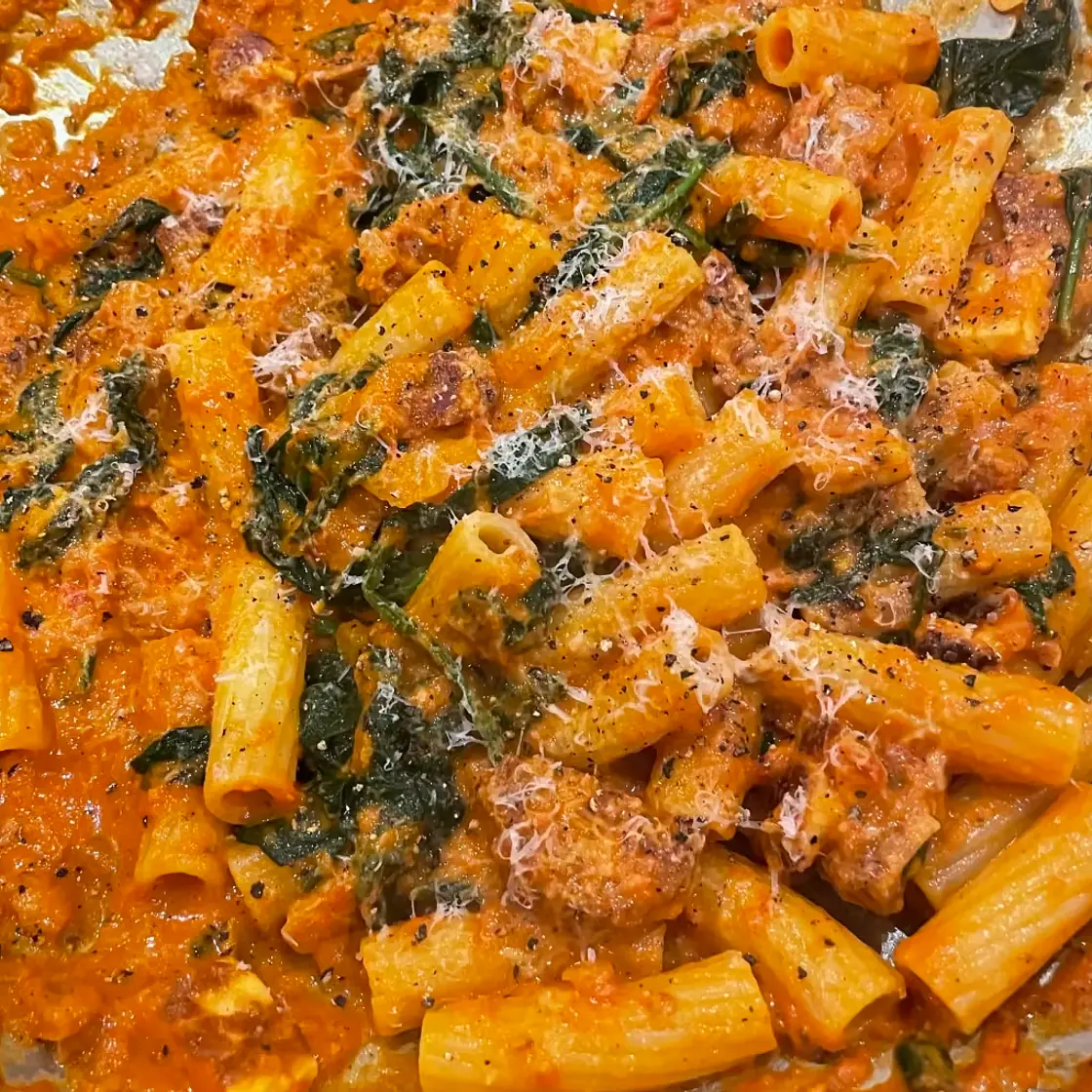 Chorizo Spinach Pasta with Halloumi