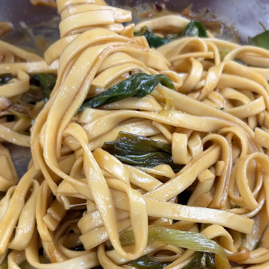 Spring Onion Noodles
