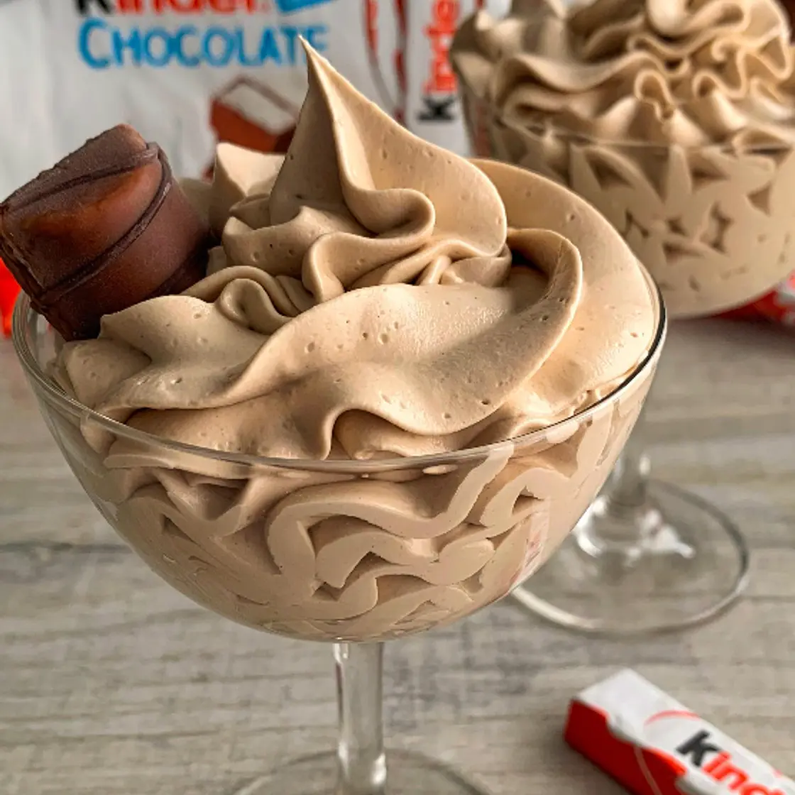 Kinder chocolade mousse
