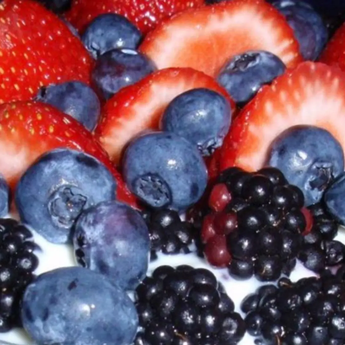 Frühstück * Power Müsli mit Beeren