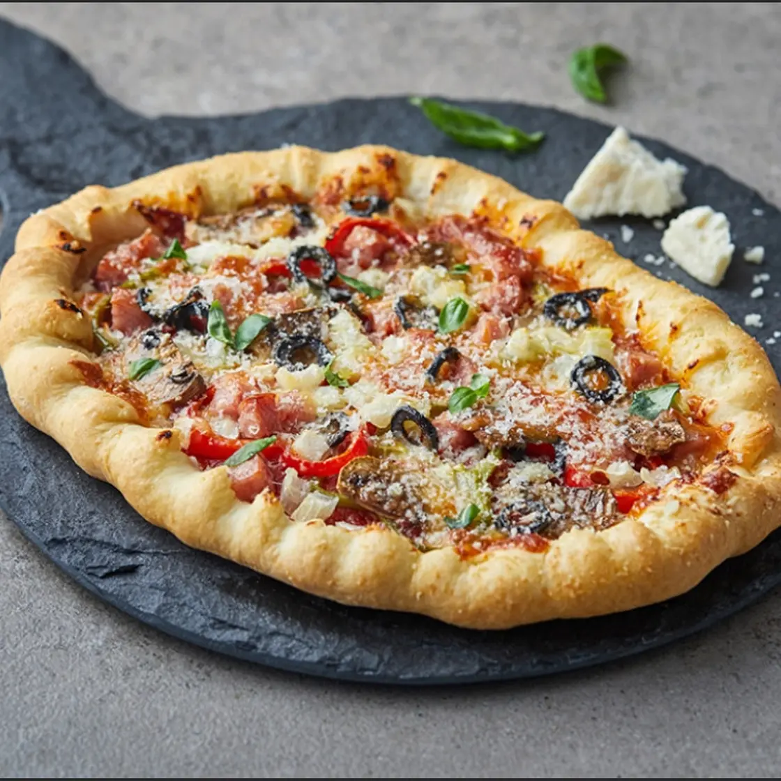 Hausgemachte Pizza