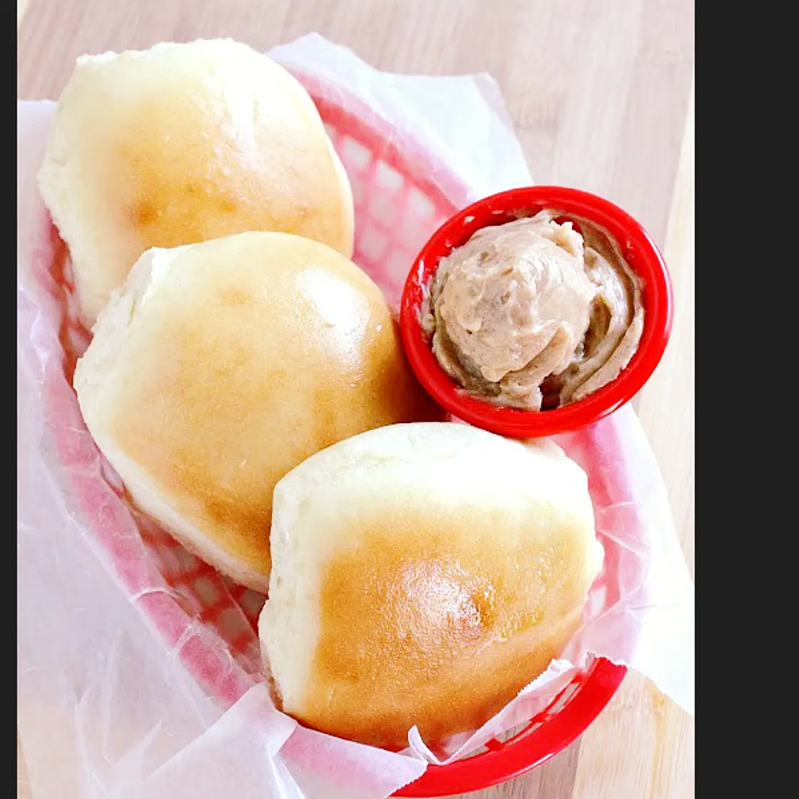 Milchbrötchen