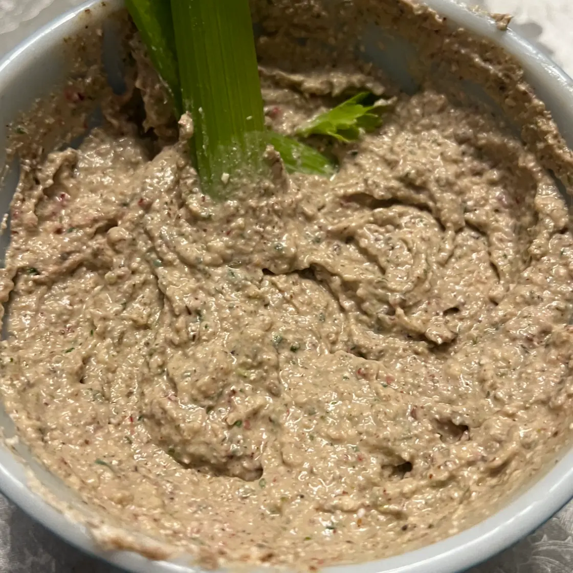Spicy Pecan Dip