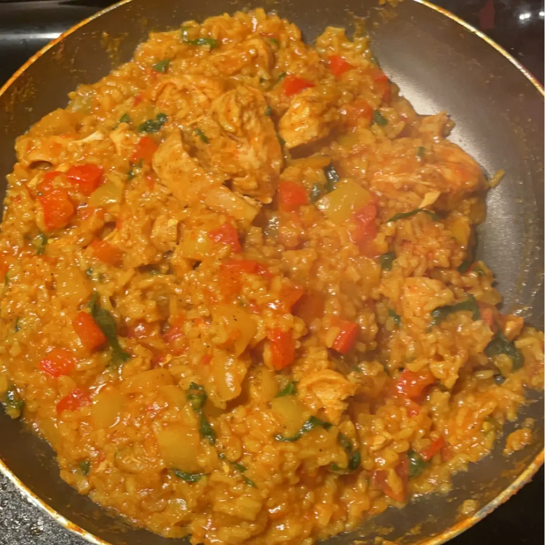 One Pot Low FODMAP Chicken and Rice