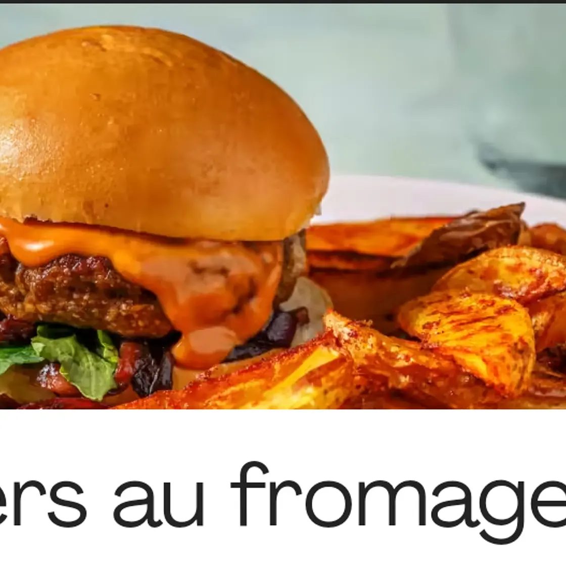 Burgers au fromage et au bœuf fumé