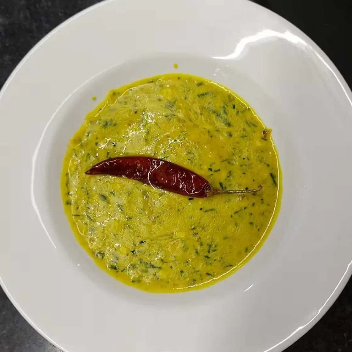 Egg Garlic Gravy / Egg Matho