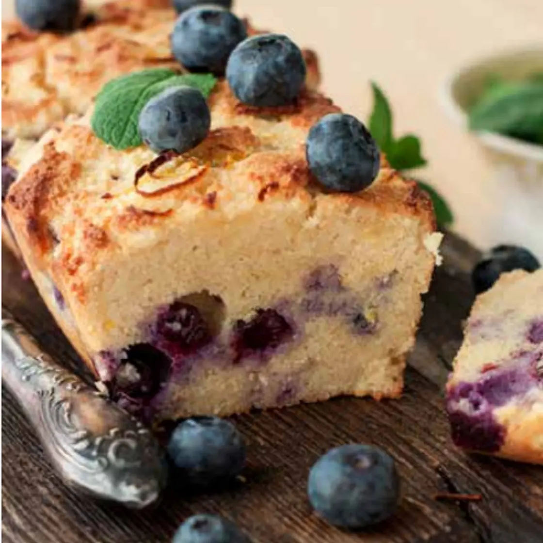BLUEBERRY LEMON ZEST BREAKFAST CAKE
