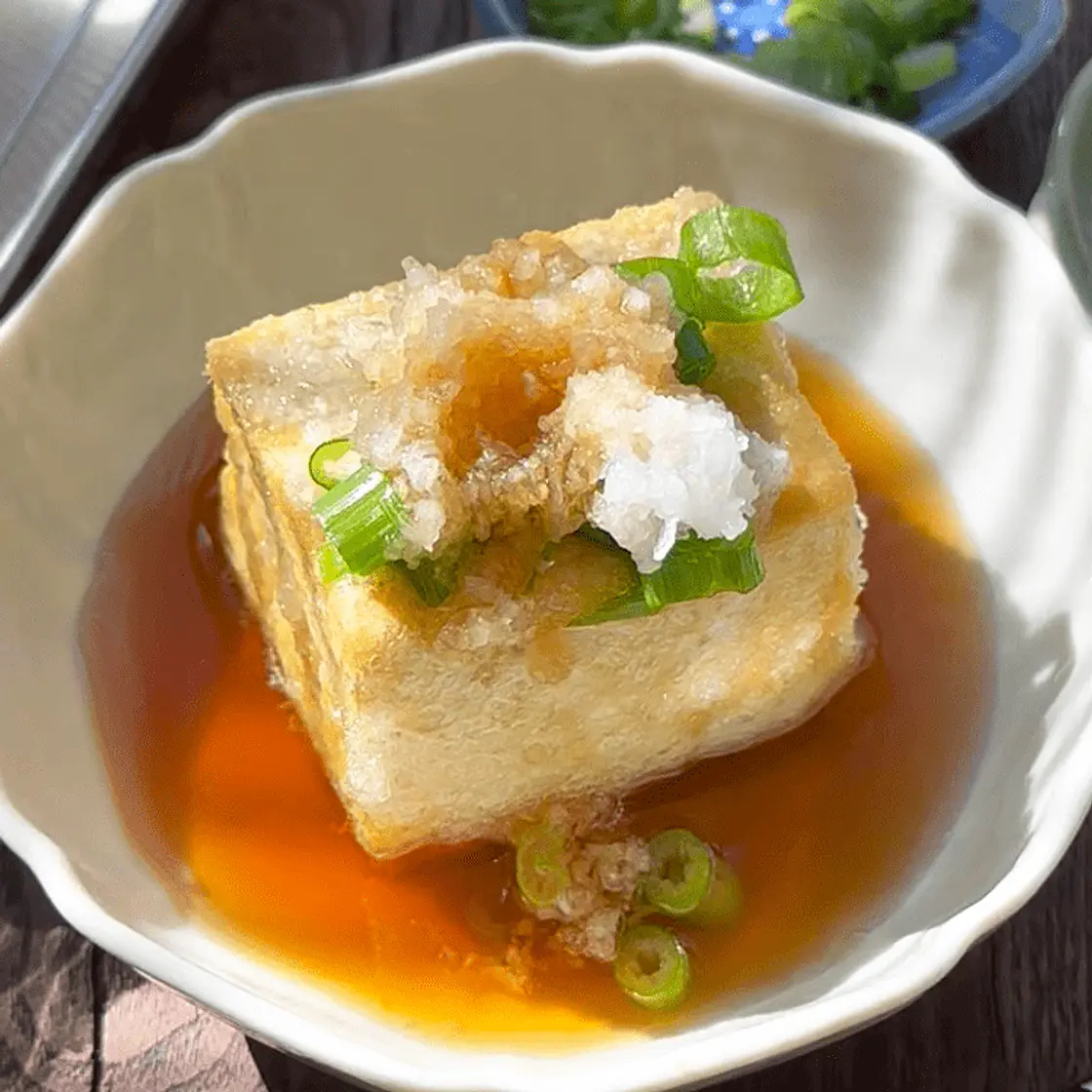 Agedashi Dofu (揚げ出し豆腐 – Japanese Deep Fried Tofu)