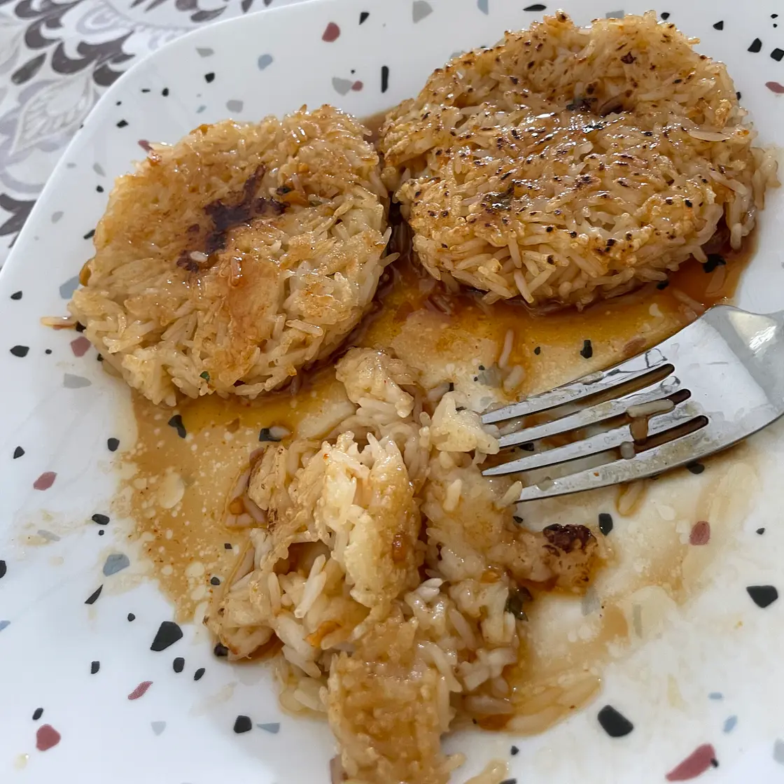 Gochujang Cheesy Rice Balls (Spicy Yaki Onigiri)