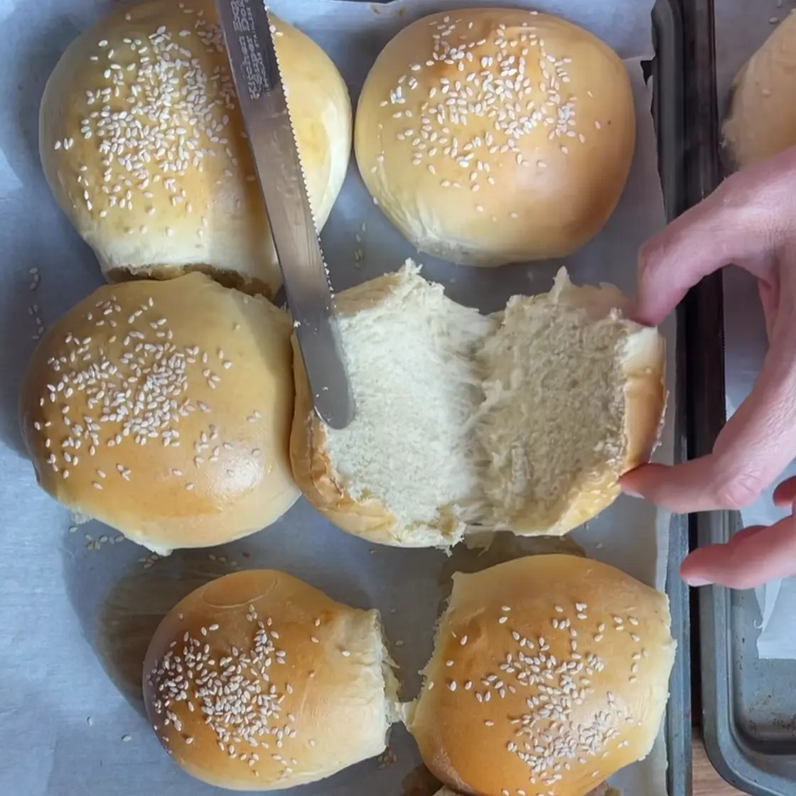 HOMEMADE HAMBURGER BUNS
